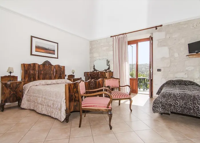 Bed & Breakfast Le Dimore Di Giulia Con Giardino