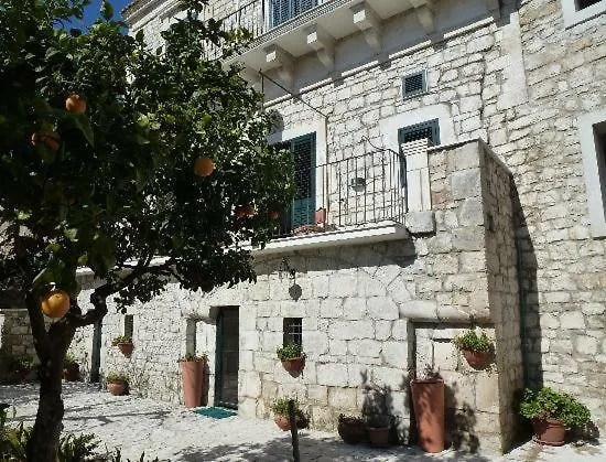 Le Dimore Di Giulia Con Giardino 3*