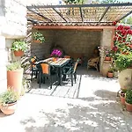 Le Dimore Di Giulia Con Giardino