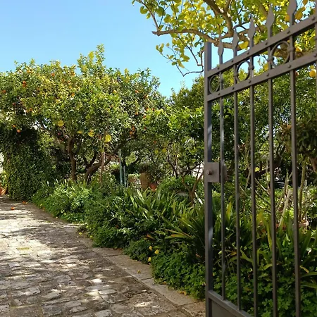 Daire Le Dimore Di Giulia Con Giardino *