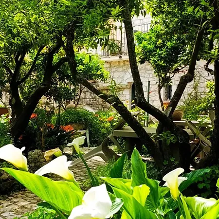 Le Dimore Di Giulia Con Giardino