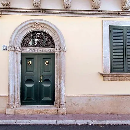 Le Dimore Di Giulia Con Giardino Apartamento *
