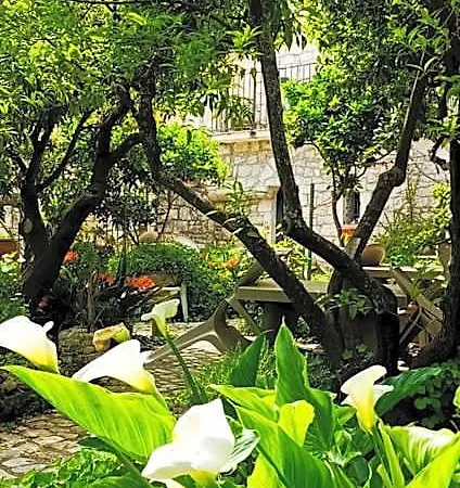 Le Dimore Di Giulia Con Giardino * Módica