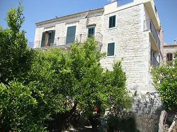 Daire Le Dimore Di Giulia Con Giardino